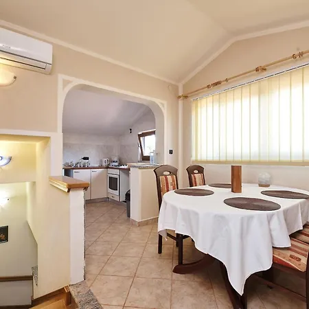 Amelie Holiday home Kastelir