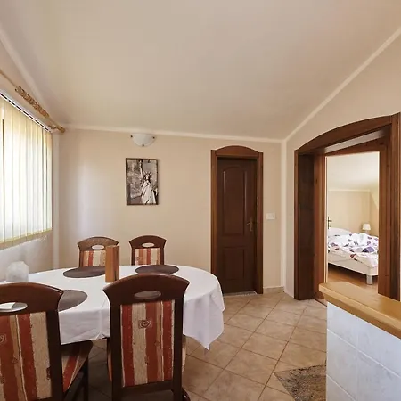 Amelie Holiday home Kastelir